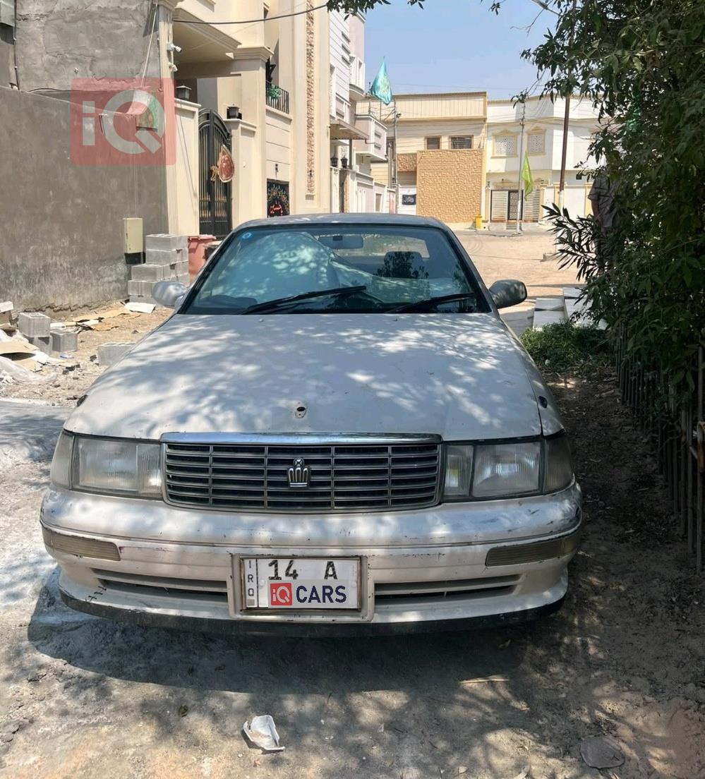 تويوتا كراون